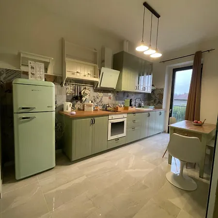 Elena House Valdengo