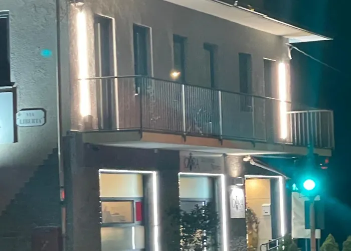 Elena House * Valdengo